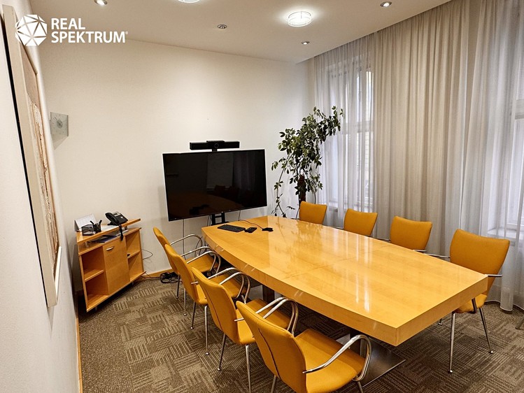 Pronájem kanceláře 308 m² - foto 4