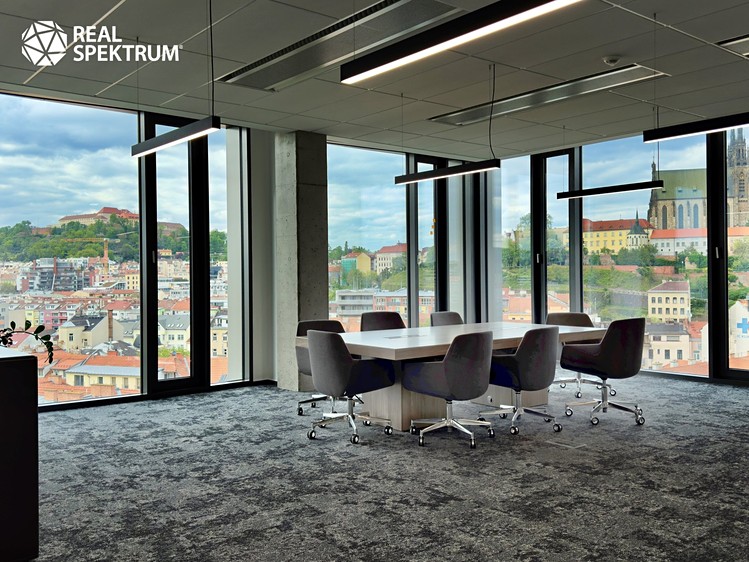 Pronájem kanceláře 220 m² - foto 3