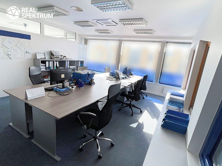 Pronájem kanceláře 427 m² - foto 5