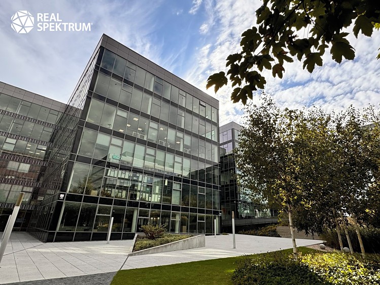 Pronájem kanceláře 552 m² - foto 3