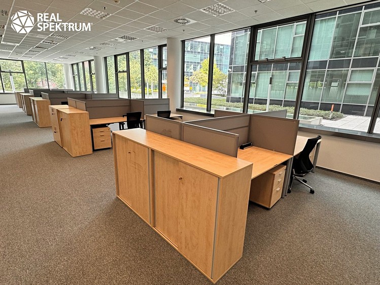 Pronájem kanceláře 552 m² - foto 6