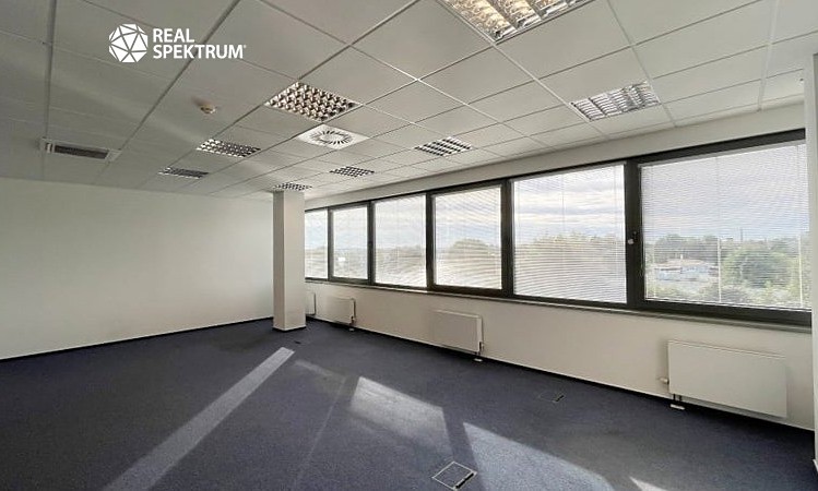 Pronájem kanceláře 374 m² - foto 8