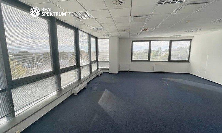 Pronájem kanceláře 374 m² - foto 6