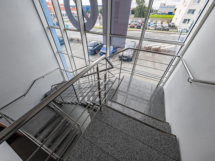 Pronájem kanceláře 51 m² - foto 7