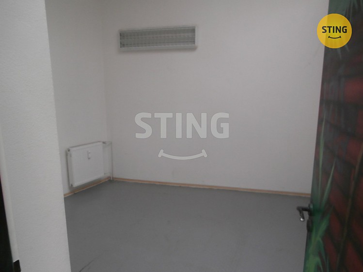 Pronájem kanceláře 206 m² - foto 4