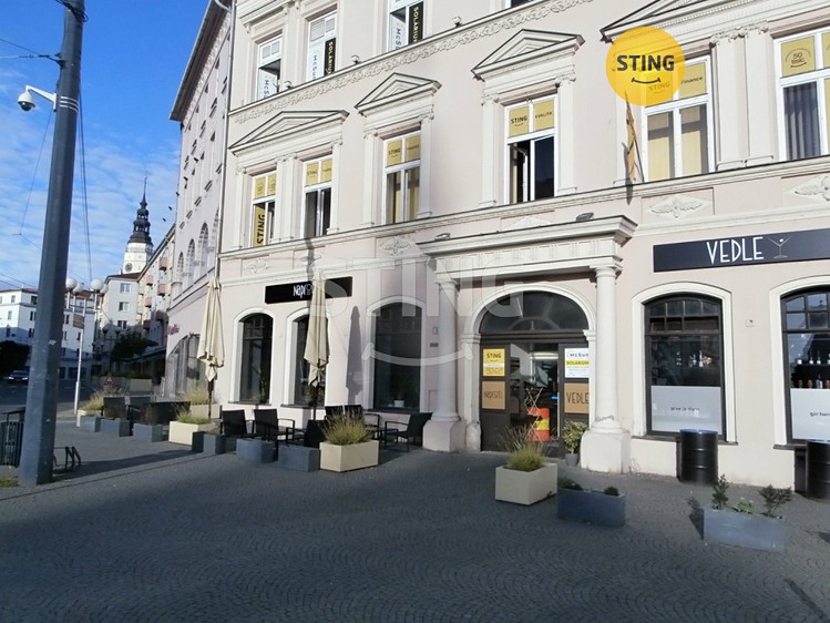 Pronájem kanceláře 206 m² - foto 1