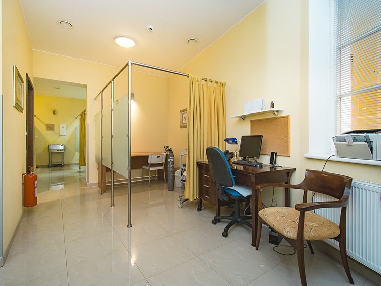 Pronájem obchodního prostoru 120 m² - foto 2