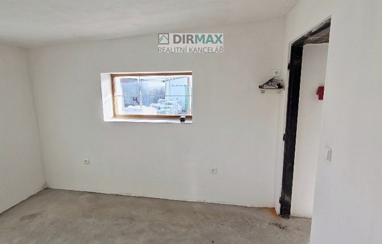 Pronájem skladového prostoru 1 000 m² - foto 6