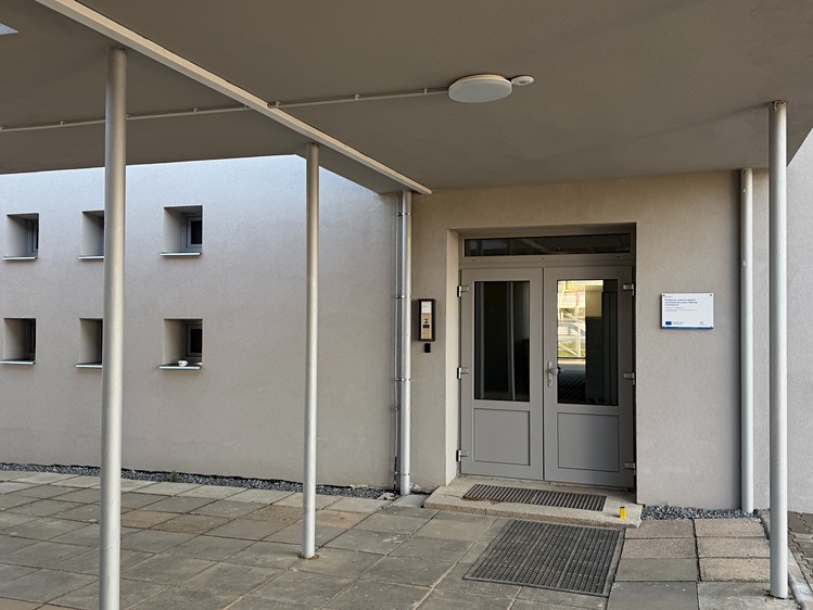 Pronájem kanceláře 223 m² - foto 3