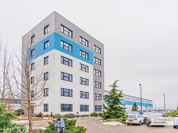Pronájem kanceláře 258 m² - foto 2