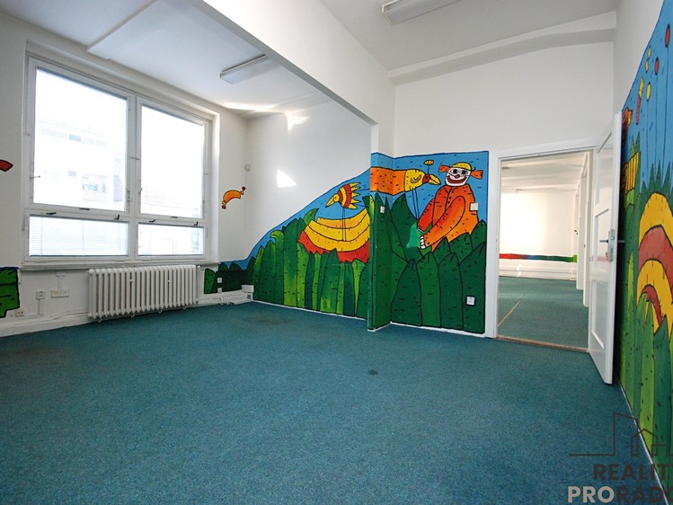 Pronájem obchodního prostoru 150 m² - foto 3