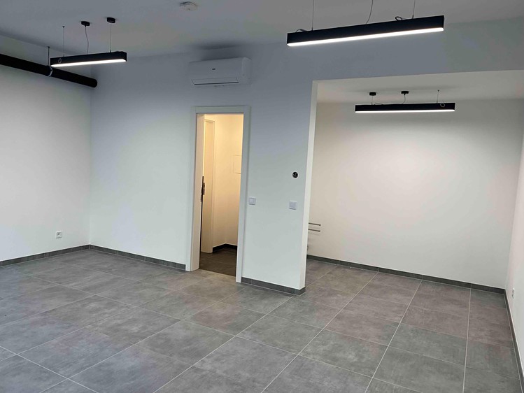 Pronájem komerční nemovitosti 36 m² - foto 6