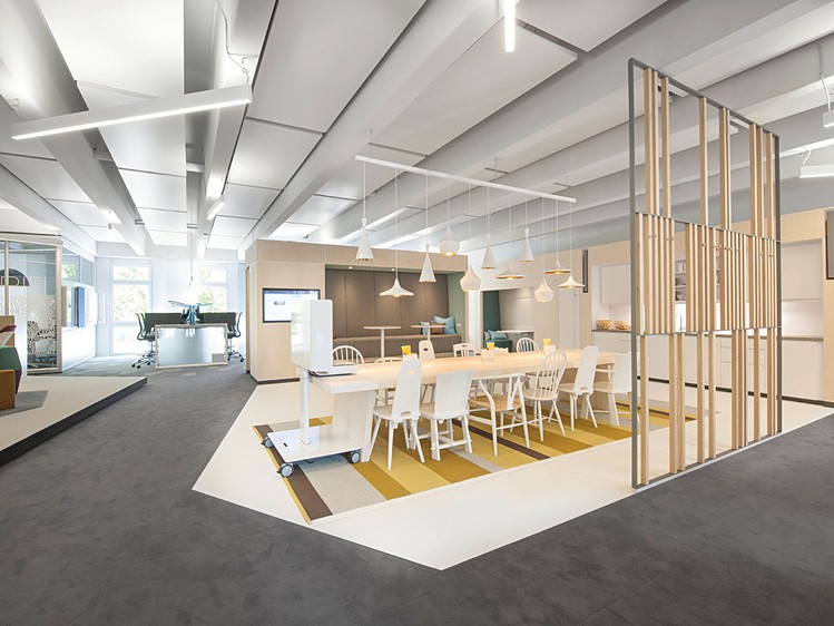 Pronájem kanceláře 600 m² - foto 8