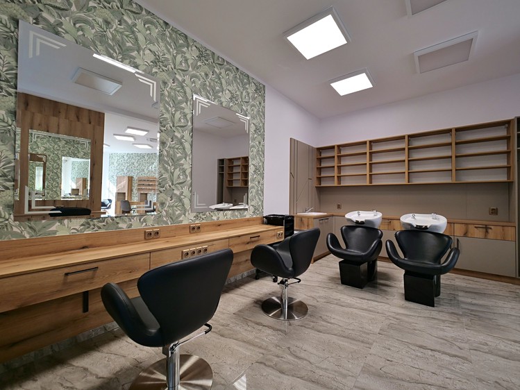 Pronájem obchodního prostoru 101 m² - foto 1