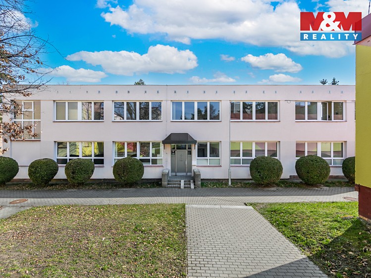 Pronájem kanceláře 211 m² - foto 3