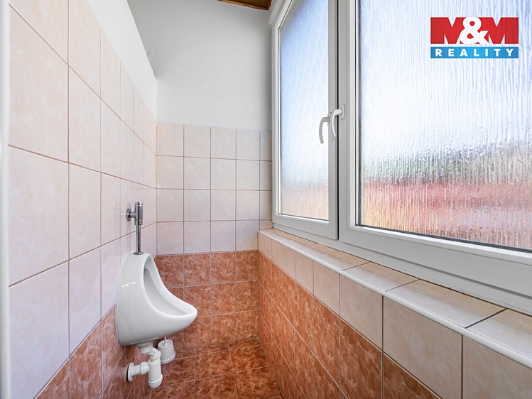 Pronájem kanceláře 211 m² - foto 6
