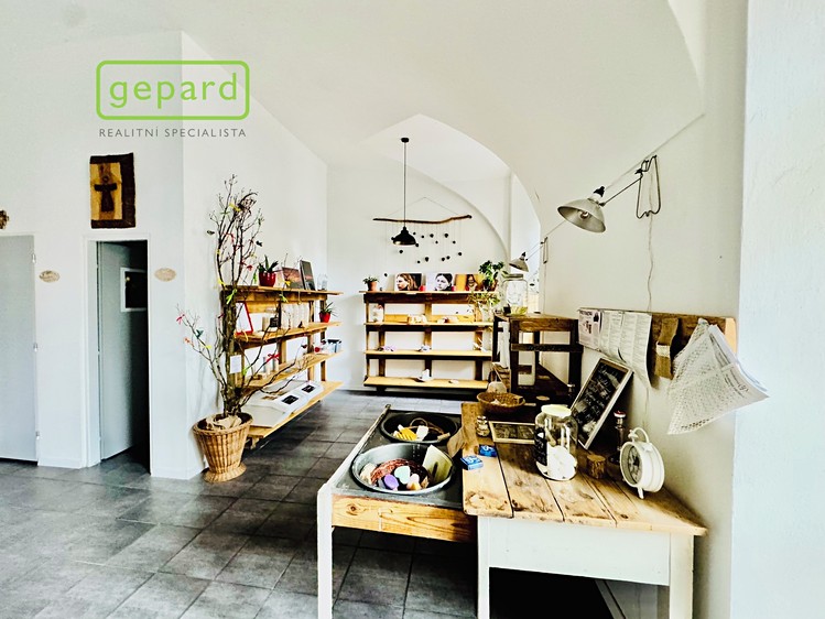 Pronájem obchodního prostoru 106 m² - foto 4