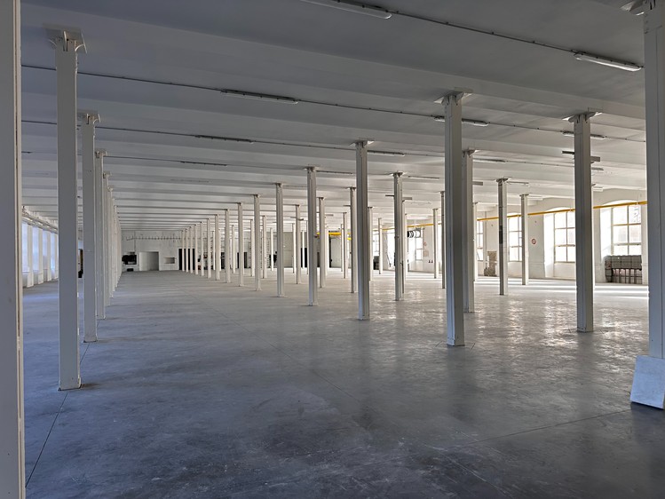 Pronájem skladového prostoru 1 500 m² - foto 3