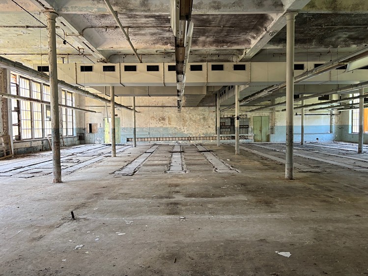 Pronájem skladového prostoru 700 m² - foto 3