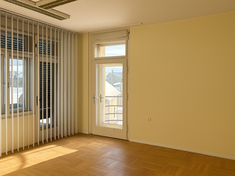 Pronájem kanceláře 111 m² - foto 2