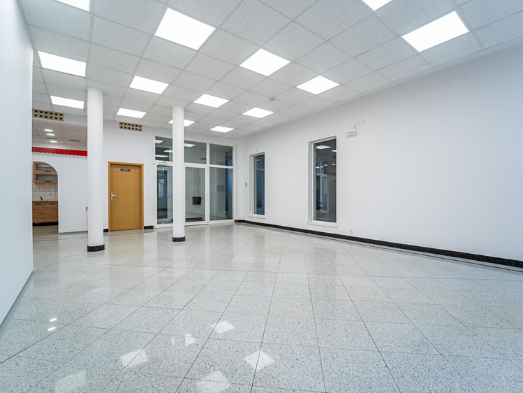 Pronájem obchodního prostoru 92 m² - foto 6