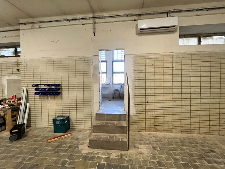 Pronájem výrobní haly, prostoru 170 m² - foto 7