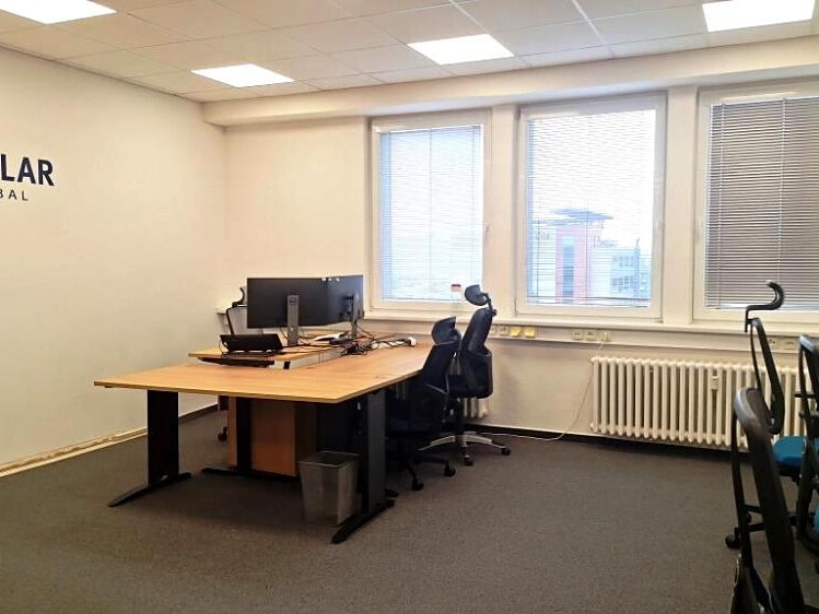 Pronájem kanceláře 323 m² - foto 4