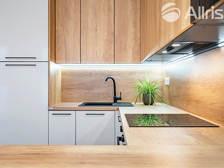 Pronájem obchodního prostoru 72 m² - foto 3