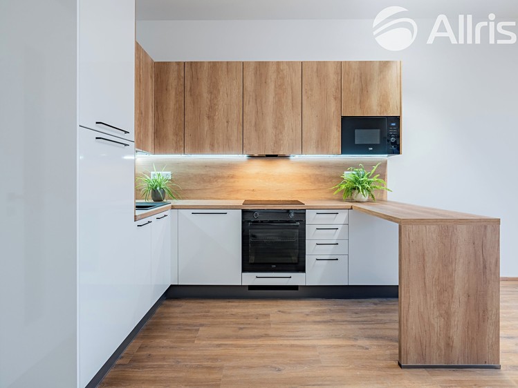 Pronájem obchodního prostoru 72 m² - foto 1