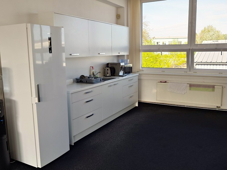 Pronájem kanceláře 492 m² - foto 6