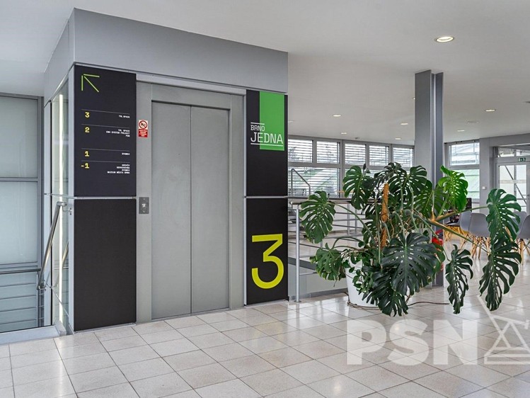 Pronájem kanceláře 450 m² - foto 7