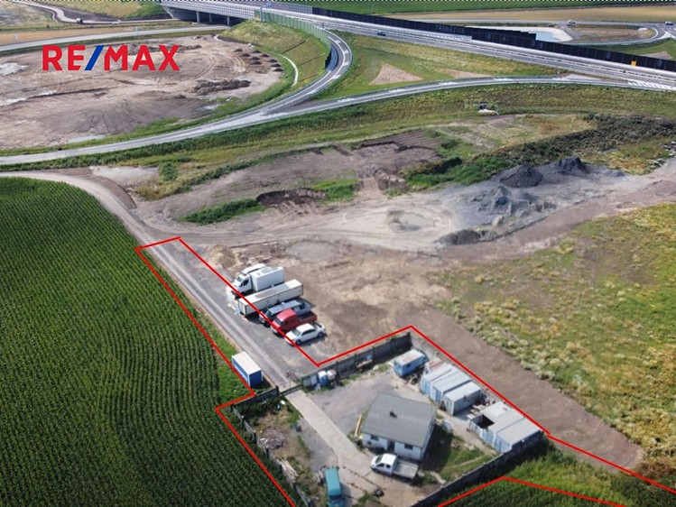 Pronájem komerční nemovitosti 2 233 m² - foto 2