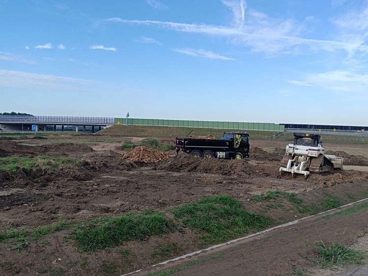 Pronájem komerční nemovitosti 2 233 m² - foto 6