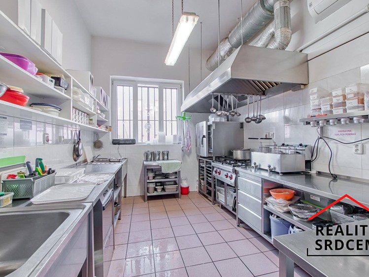 Pronájem obchodního prostoru 64 m² - foto 4