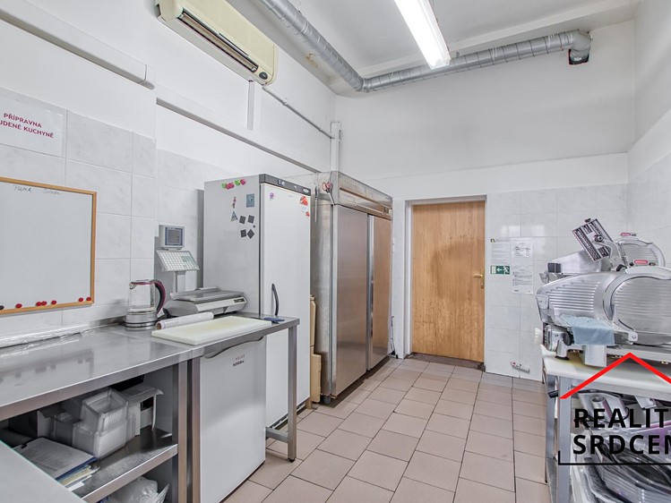 Pronájem obchodního prostoru 64 m² - foto 5