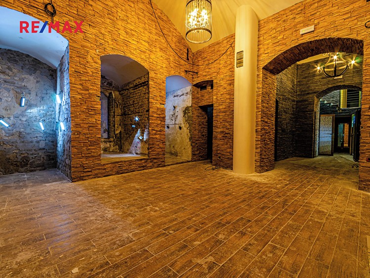Pronájem restaurace 295 m² - foto 4