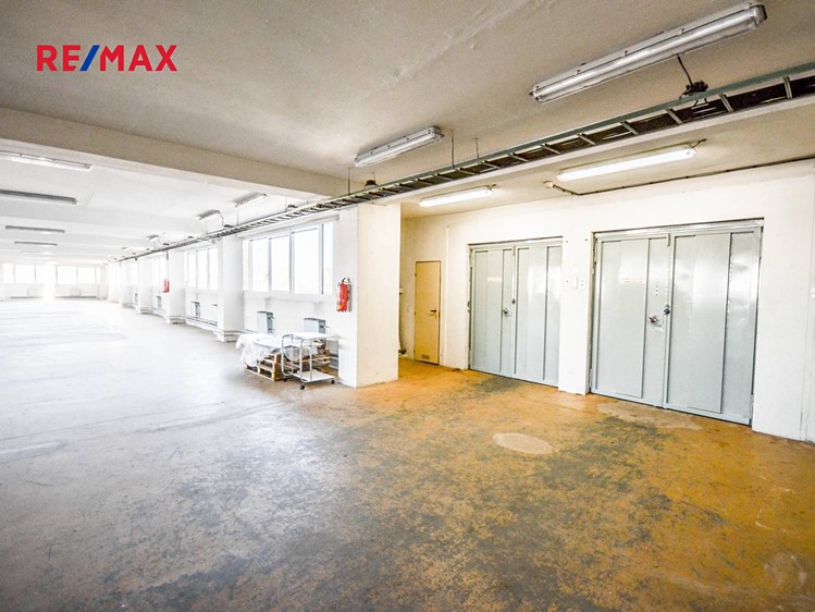 Pronájem skladového prostoru 456 m² - foto 4