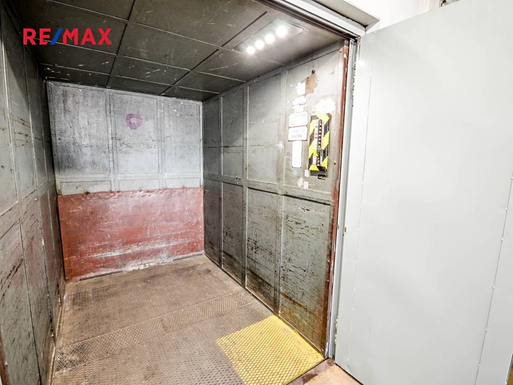 Pronájem skladového prostoru 456 m² - foto 5