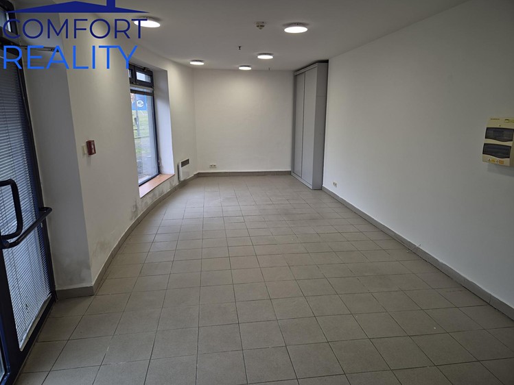 Pronájem komerční nemovitosti 43 m² - foto 3