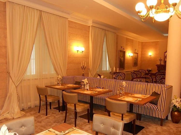 Pronájem restaurace 390 m² - foto 5