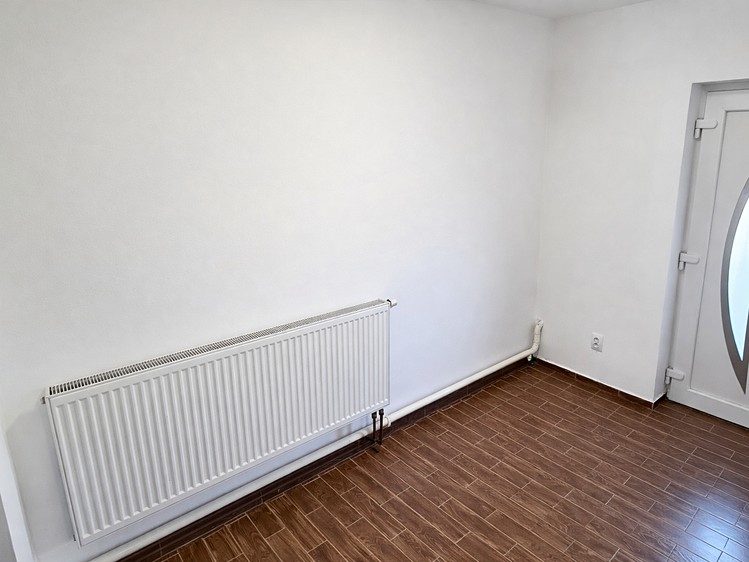 Pronájem komerční nemovitosti 15 m² - foto 3