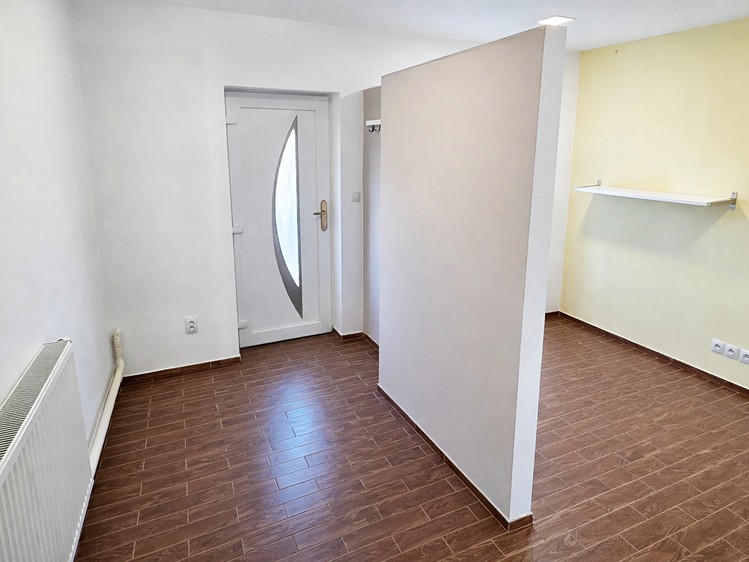 Pronájem komerční nemovitosti 15 m² - foto 2