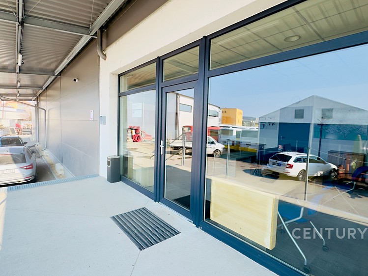 Pronájem skladového prostoru 536 m² - foto 2