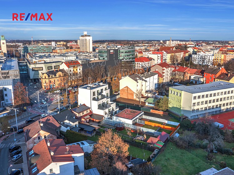 Prodej garážového stání 13 m² - foto 7