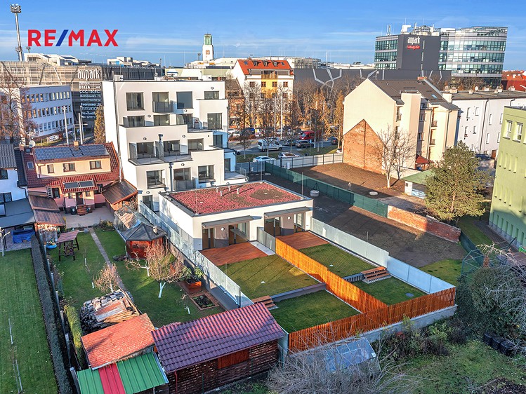 Prodej garážového stání 13 m² - foto 6