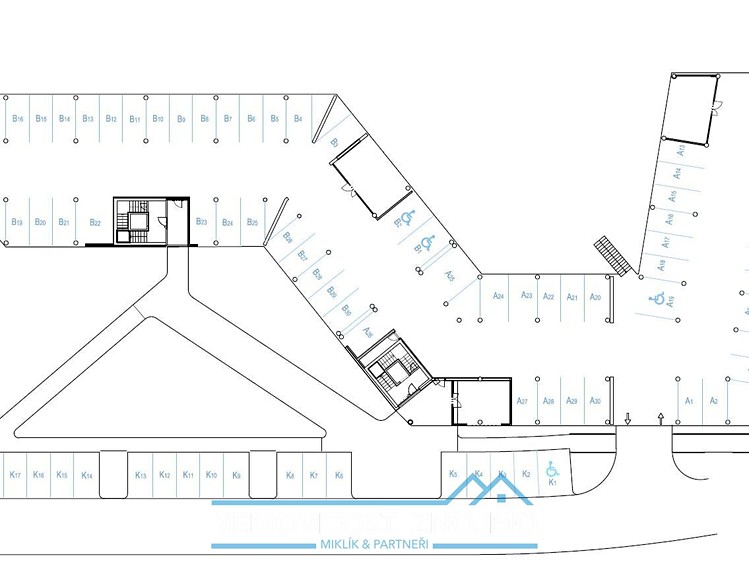 Prodej garážového stání 15 m² - foto 2