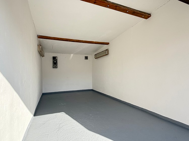 Prodej garáže 20 m² - foto 3