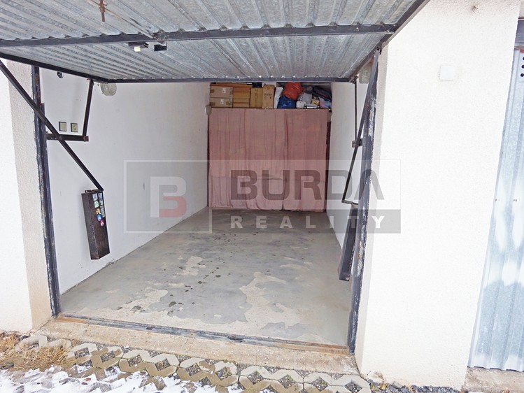 Prodej garáže 18 m² - foto 3