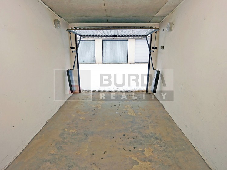 Prodej garáže 18 m² - foto 8