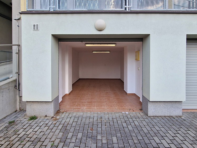 Prodej garáže 19 m² - foto 1